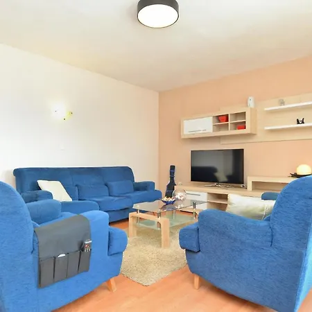 Fuer 6 Personen Ca 112 Qm In Krancici, Istrien Istrische Riviera 公寓