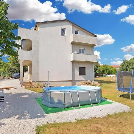 公寓 Fuer 6 Personen Ca 112 Qm In Krancici, Istrien Istrische Riviera Kaštelir